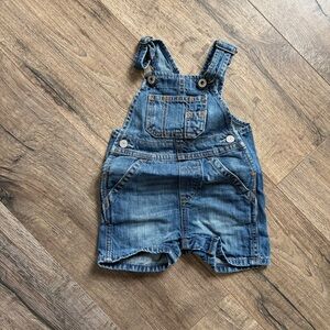 OshKosh B'gosh Denim Short Overalls in Blue